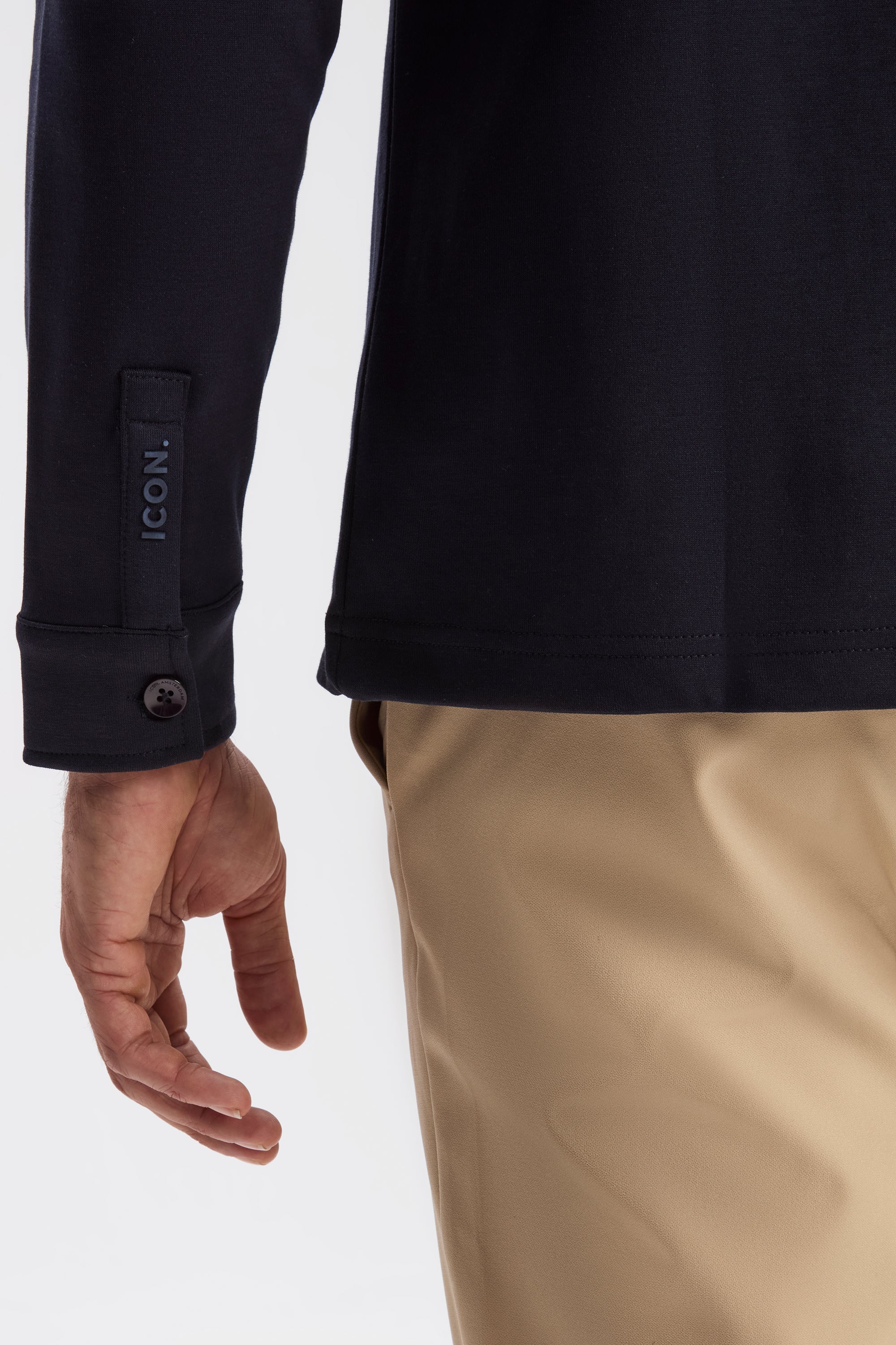 La Sobrecamisa Deportiva Jamd